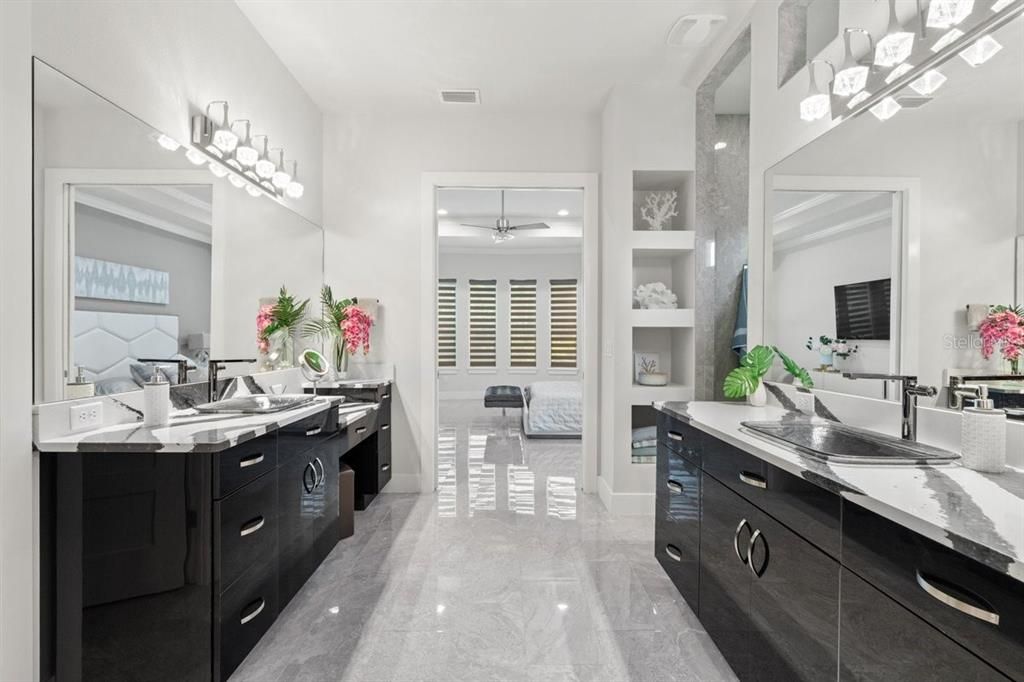For Sale: $1,499,000 (4 beds, 3 baths, 3072 Square Feet)