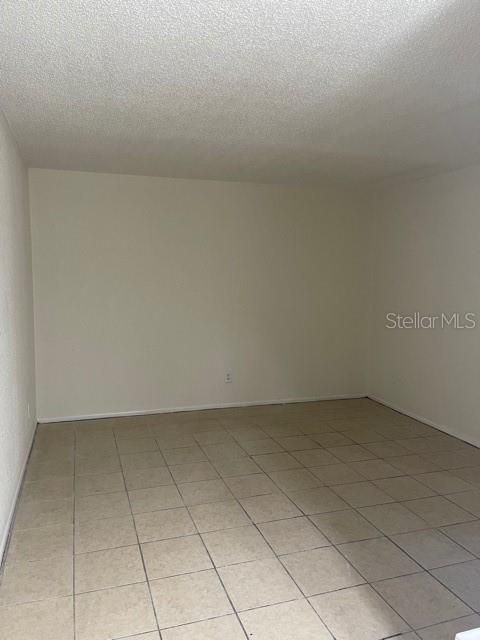 For Rent: $1,795 (3 beds, 2 baths, 1079 Square Feet)
