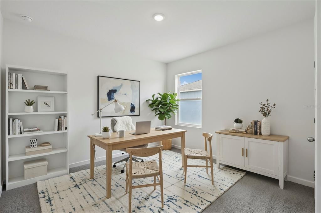 Active With Contract: $371,990 (3 beds, 2 baths, 1672 Square Feet)