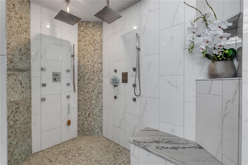 На продажу: $6,499,000 (6 спален, 4 ванн, 4164 Квадратных фут)