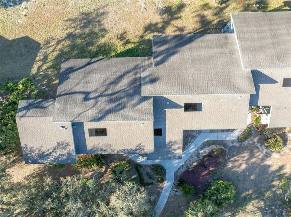 На продажу: $170,000 (2 спален, 2 ванн, 1309 Квадратных фут)