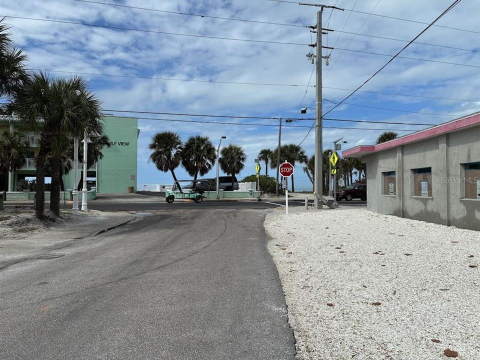 En Venta: $1,500,000 (0.12 acres)