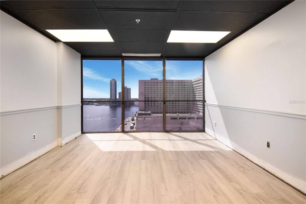 待售: $12,000 (0 贝兹, 0 浴室, 0 平方英尺)