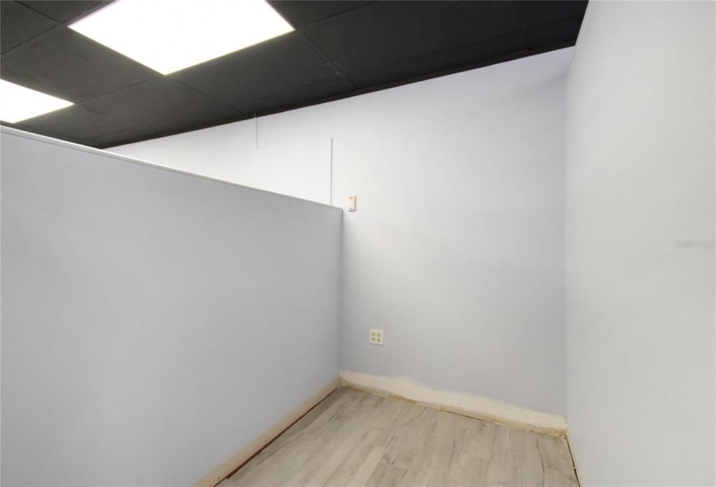 待售: $12,000 (0 贝兹, 0 浴室, 0 平方英尺)