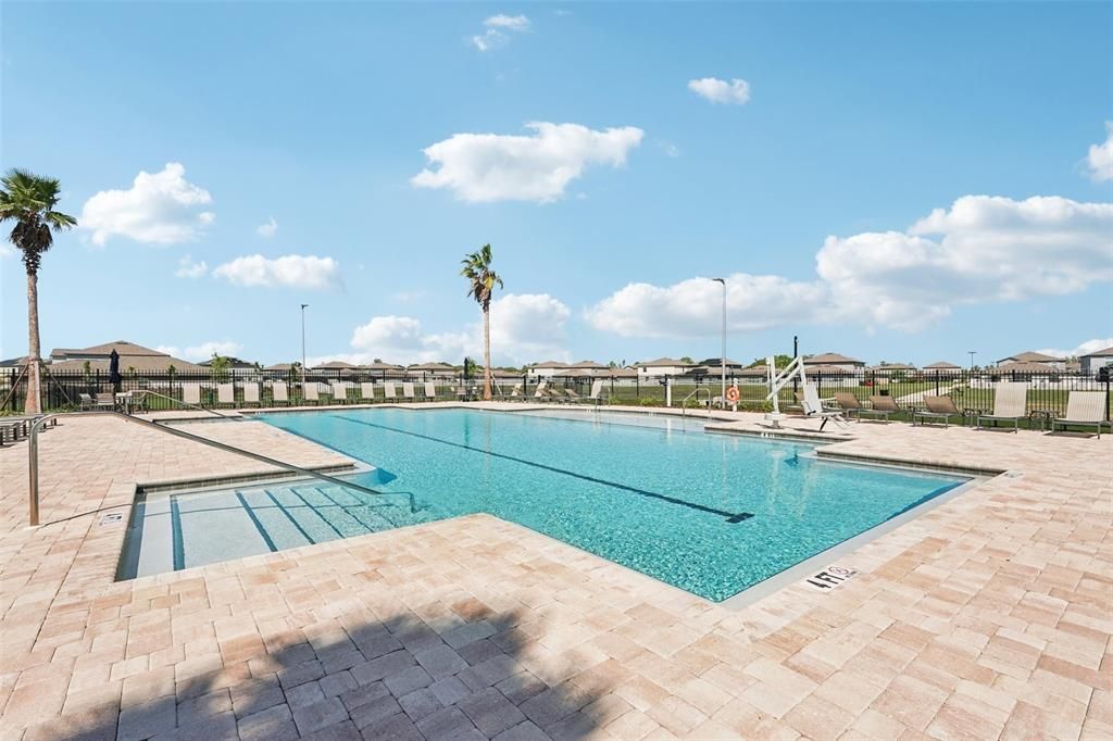 Active With Contract: $750,000 (5 beds, 4 baths, 3678 Square Feet)