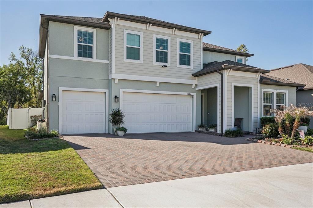 Active With Contract: $750,000 (5 beds, 4 baths, 3678 Square Feet)