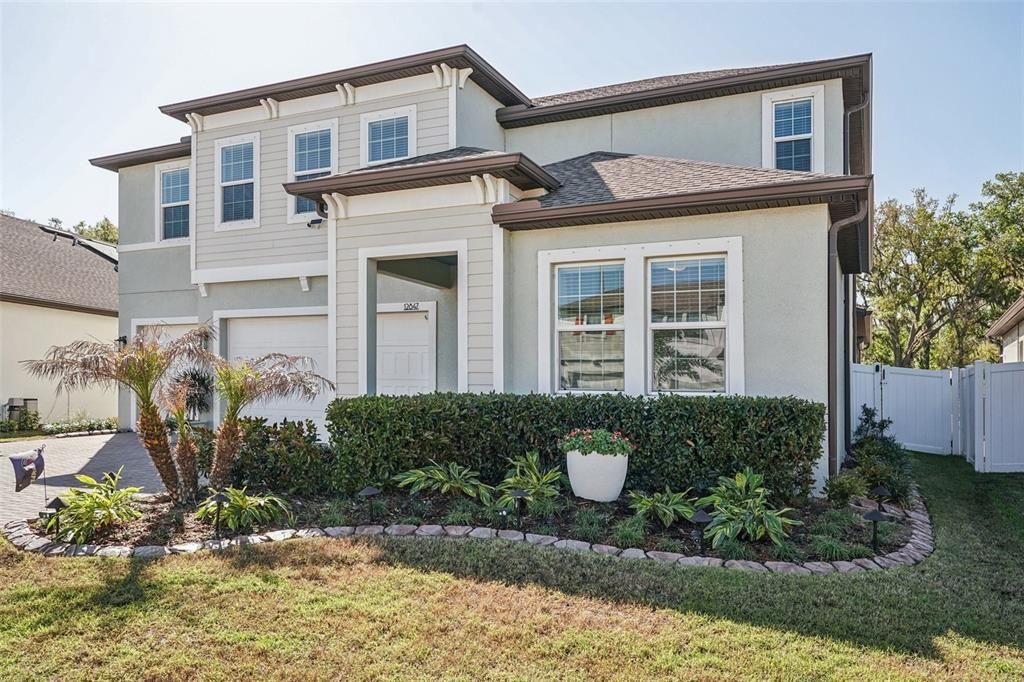 Active With Contract: $750,000 (5 beds, 4 baths, 3678 Square Feet)