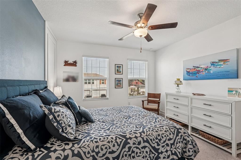 Active With Contract: $750,000 (5 beds, 4 baths, 3678 Square Feet)