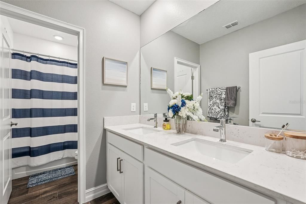 Active With Contract: $750,000 (5 beds, 4 baths, 3678 Square Feet)