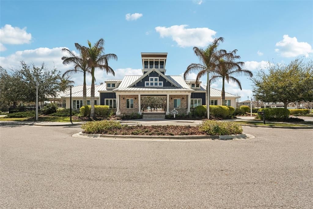 Active With Contract: $750,000 (5 beds, 4 baths, 3678 Square Feet)