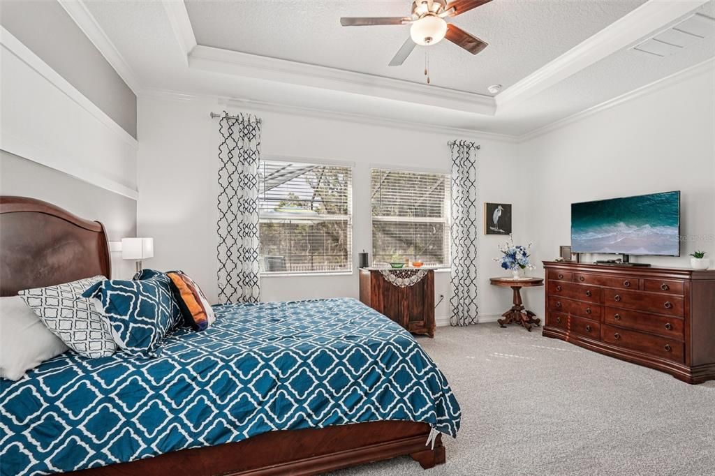 Active With Contract: $750,000 (5 beds, 4 baths, 3678 Square Feet)