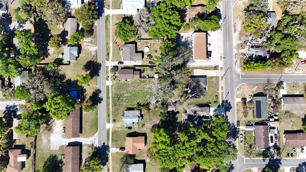 На продажу: $100,000 (0.10 acres)