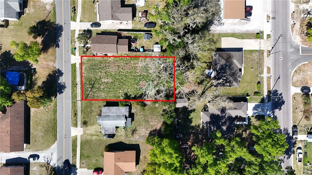 На продажу: $100,000 (0.10 acres)