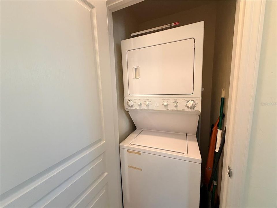 En Renta: $1,850 (2 camas, 2 baños, 1250 Pies cuadrados)