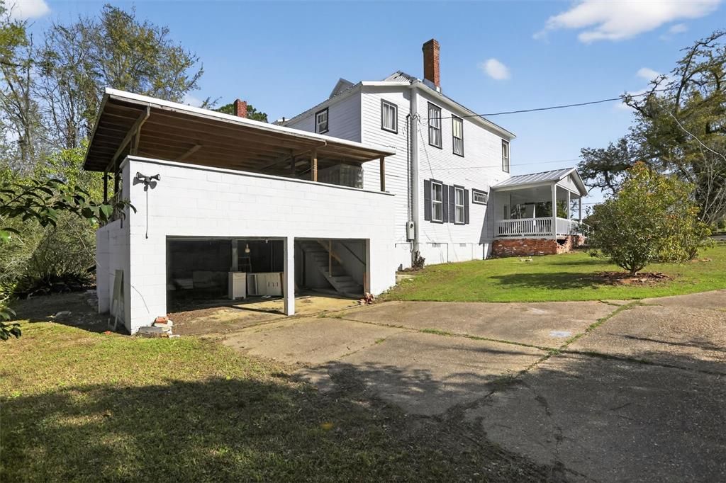 For Sale: $213,000 (4 beds, 3 baths, 3120 Square Feet)
