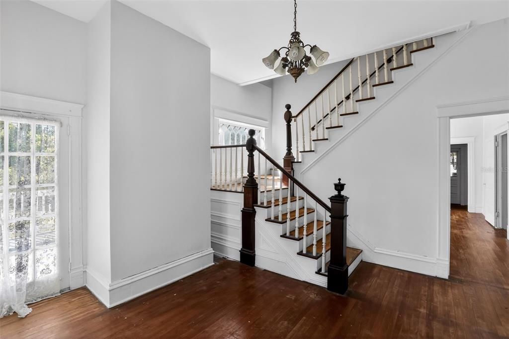 For Sale: $213,000 (4 beds, 3 baths, 3120 Square Feet)