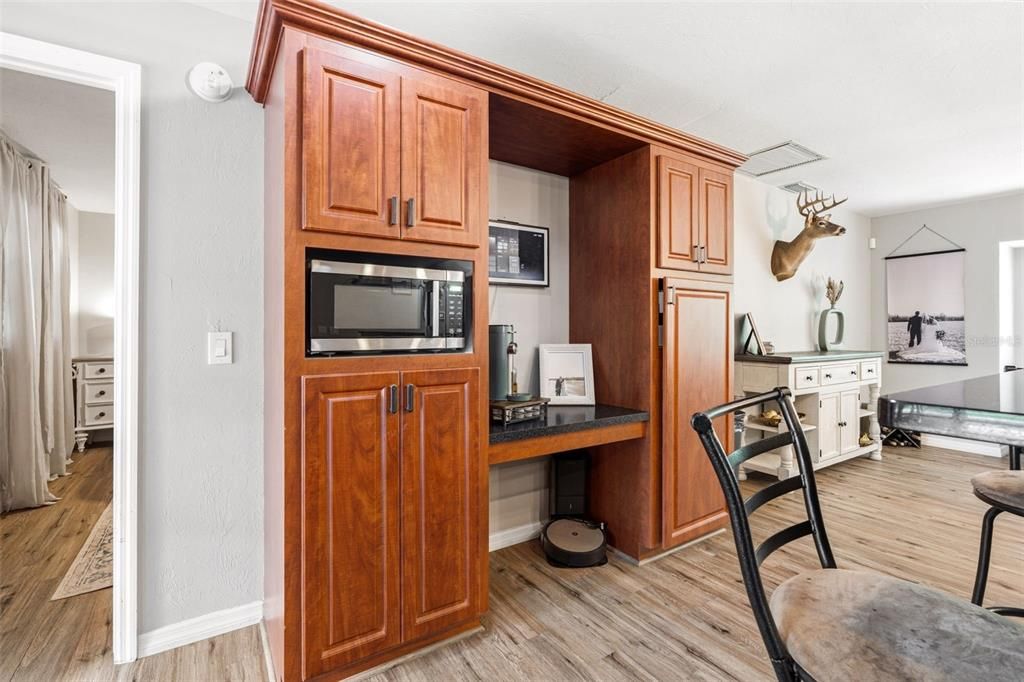 For Sale: $489,000 (4 beds, 2 baths, 2453 Square Feet)