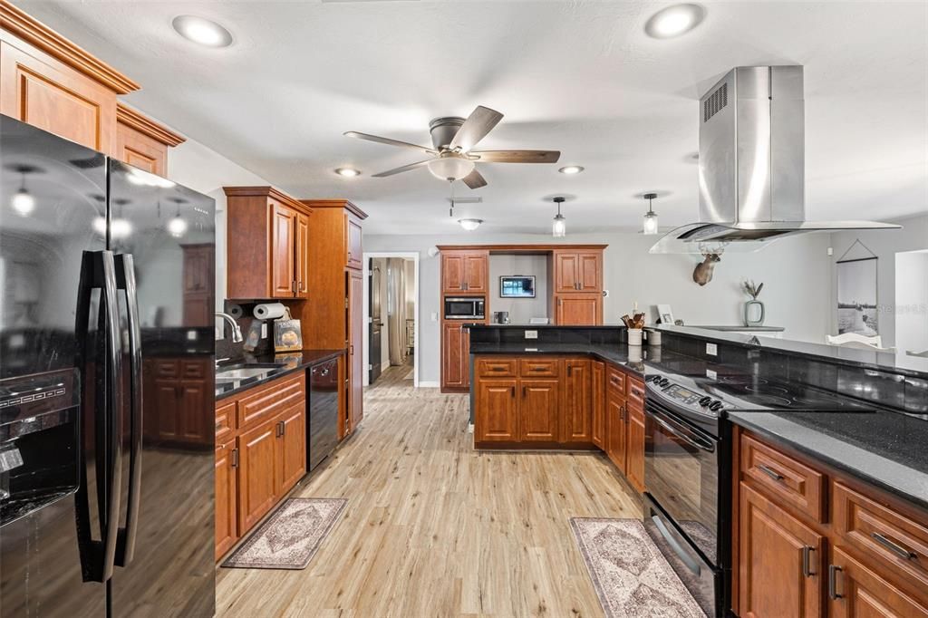 For Sale: $489,000 (4 beds, 2 baths, 2453 Square Feet)
