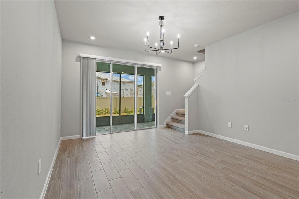 Active With Contract: $2,495 (3 beds, 2 baths, 1667 Square Feet)