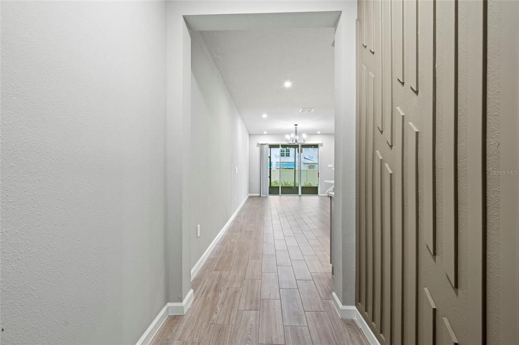 Active With Contract: $2,495 (3 beds, 2 baths, 1667 Square Feet)