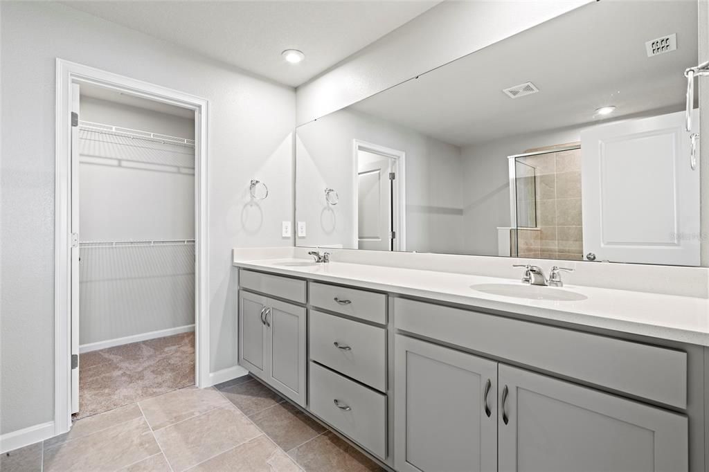 Active With Contract: $2,495 (3 beds, 2 baths, 1667 Square Feet)