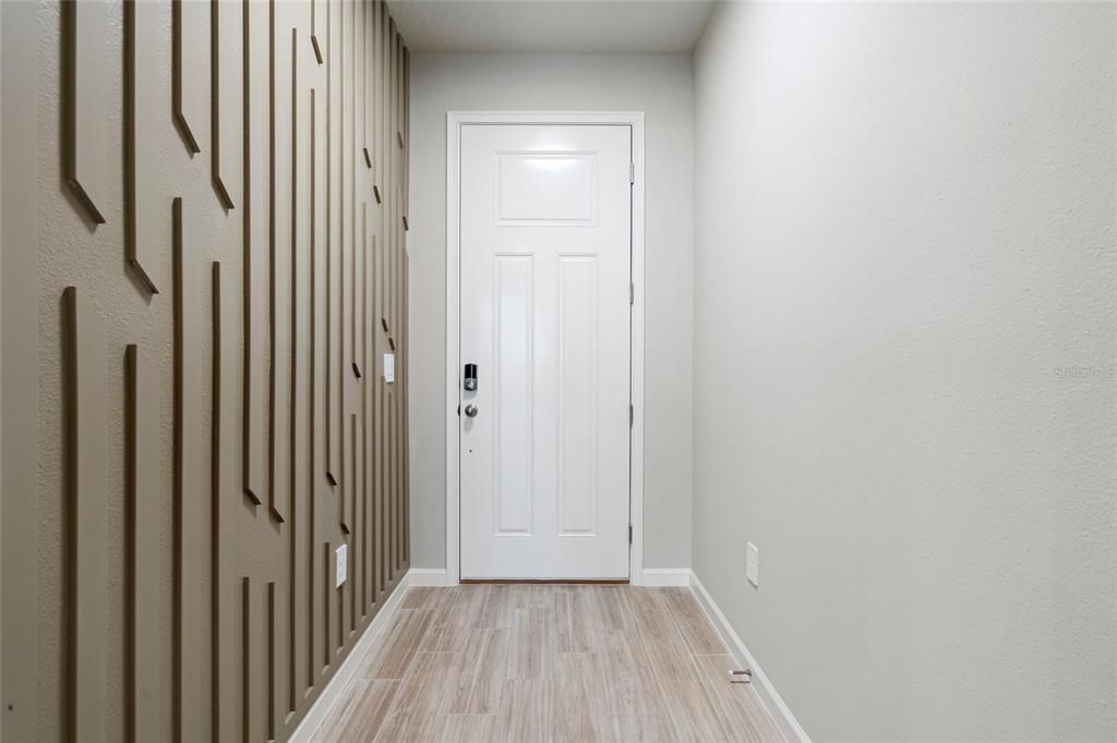 Active With Contract: $2,495 (3 beds, 2 baths, 1667 Square Feet)