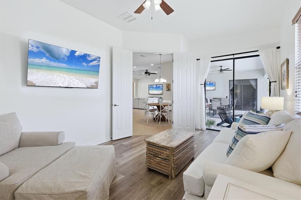 На продажу: $584,900 (3 спален, 3 ванн, 2533 Квадратных фут)