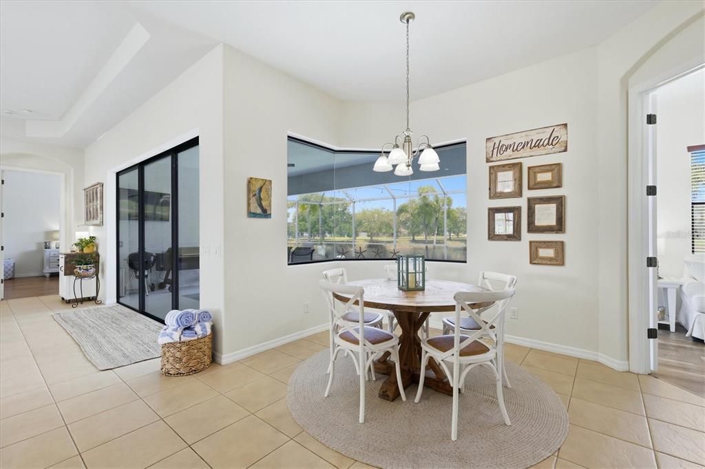 На продажу: $584,900 (3 спален, 3 ванн, 2533 Квадратных фут)