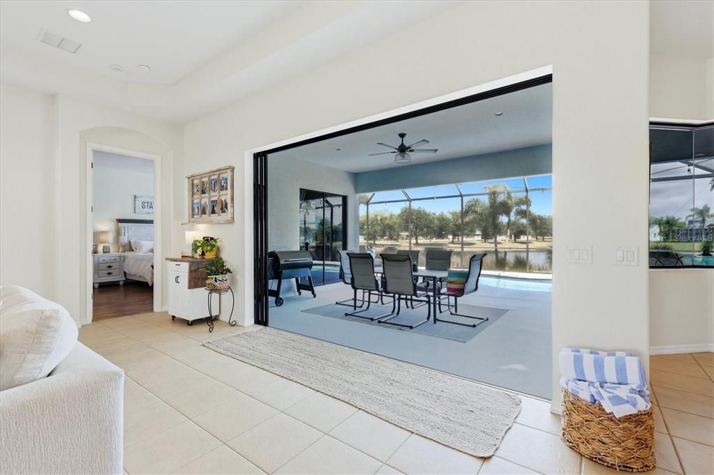 На продажу: $584,900 (3 спален, 3 ванн, 2533 Квадратных фут)