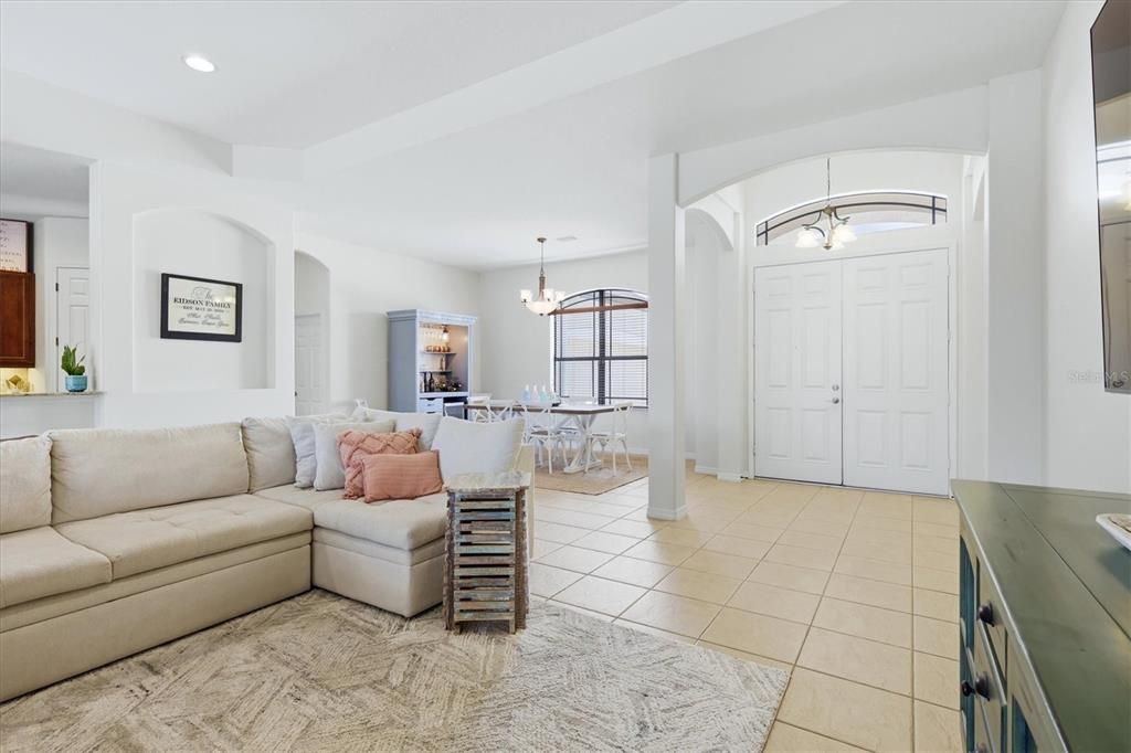 На продажу: $584,900 (3 спален, 3 ванн, 2533 Квадратных фут)