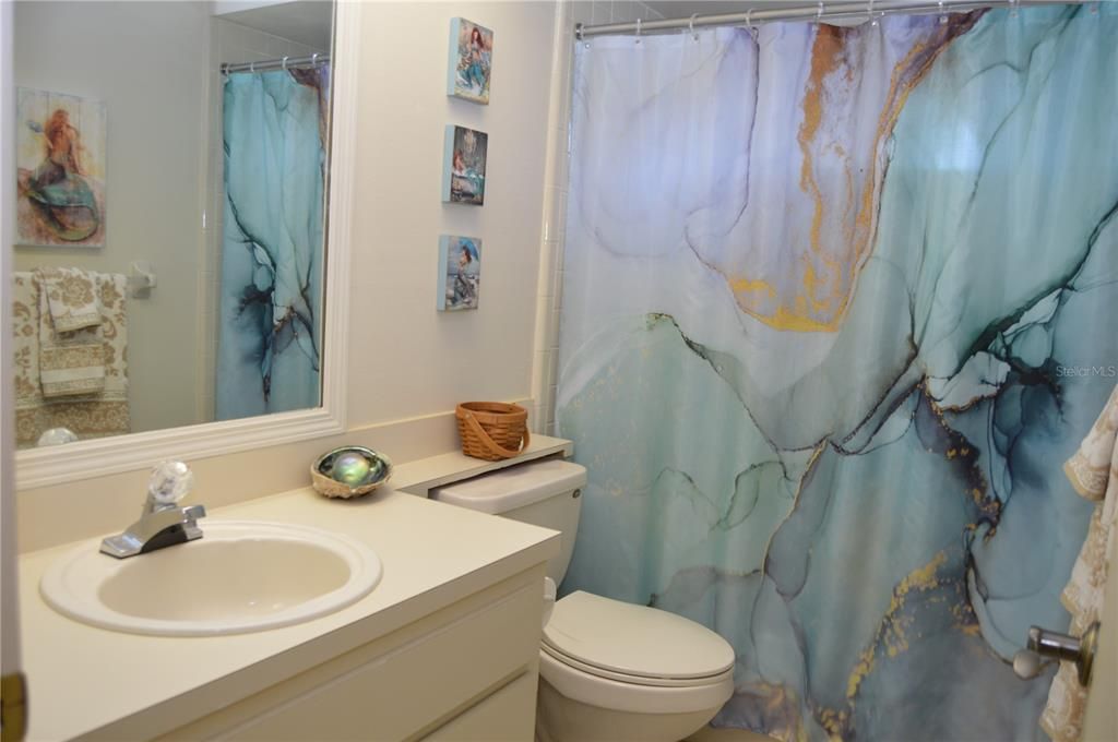 Activo con contrato: $209,999 (2 camas, 2 baños, 1364 Pies cuadrados)