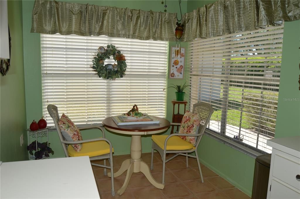 Activo con contrato: $209,999 (2 camas, 2 baños, 1364 Pies cuadrados)