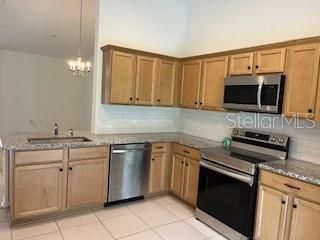 For Rent: $1,700 (3 beds, 2 baths, 1198 Square Feet)
