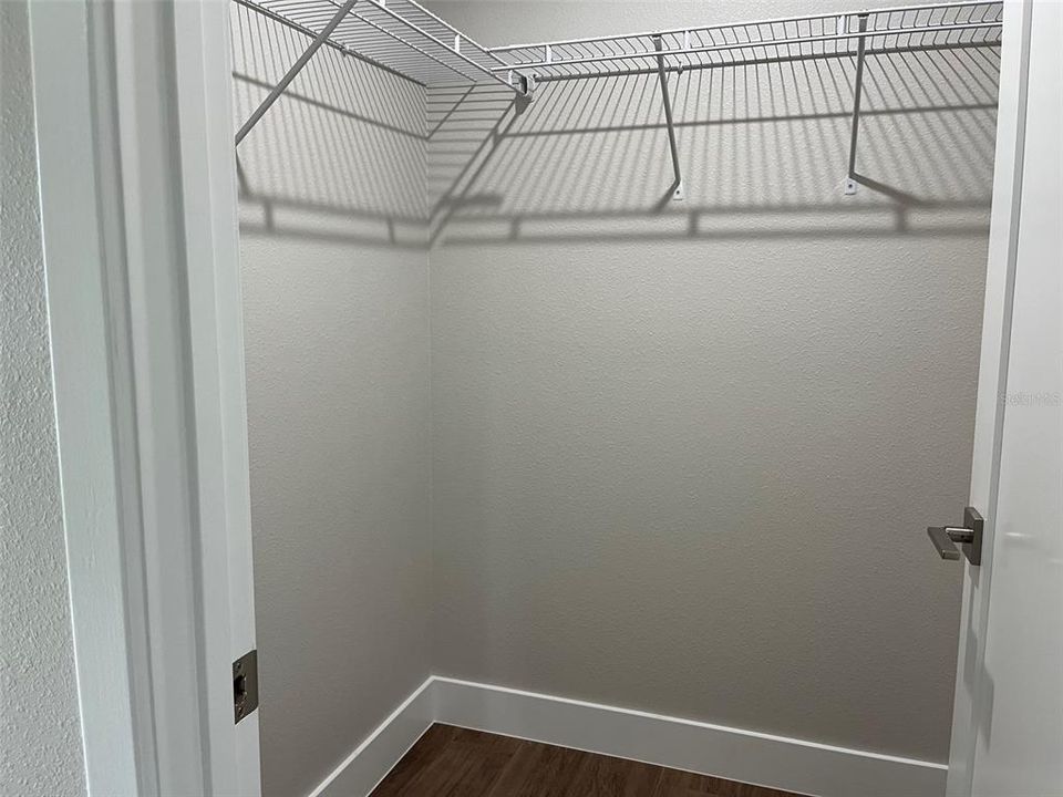 For Rent: $1,700 (3 beds, 2 baths, 1198 Square Feet)