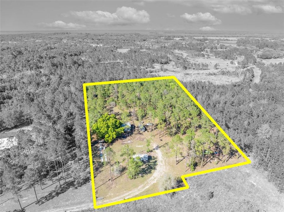 Под контрактом: $399,900 (5.30 acres)