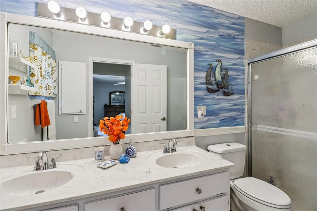 Active With Contract: $304,000 (2 beds, 2 baths, 1714 Square Feet)