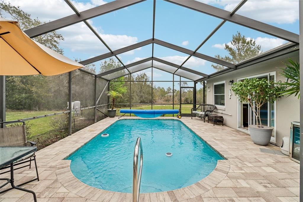 Active With Contract: $304,000 (2 beds, 2 baths, 1714 Square Feet)
