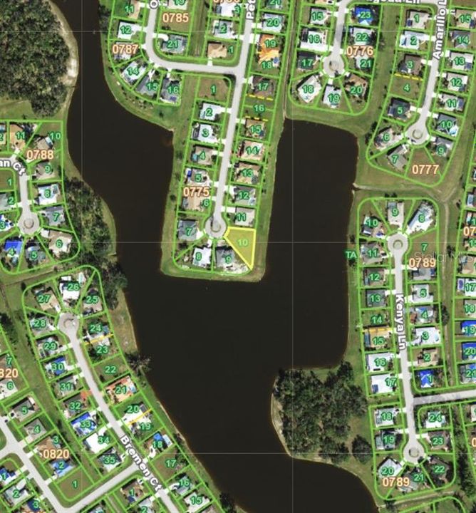 На продажу: $118,000 (0.23 acres)