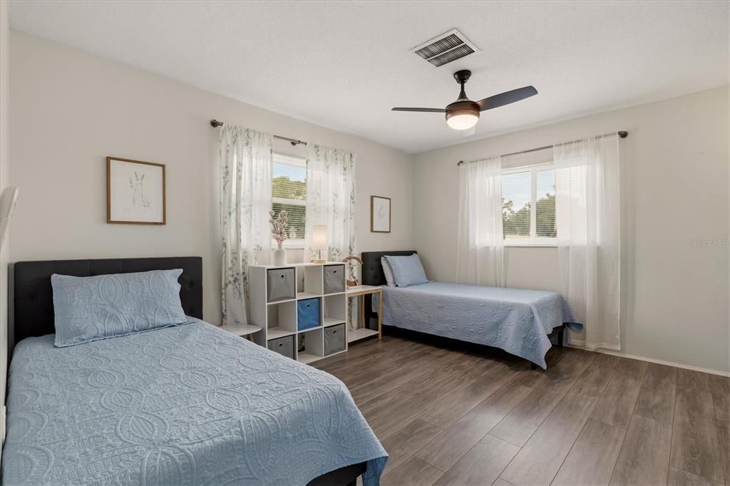 Active With Contract: $449,000 (3 beds, 2 baths, 1584 Square Feet)