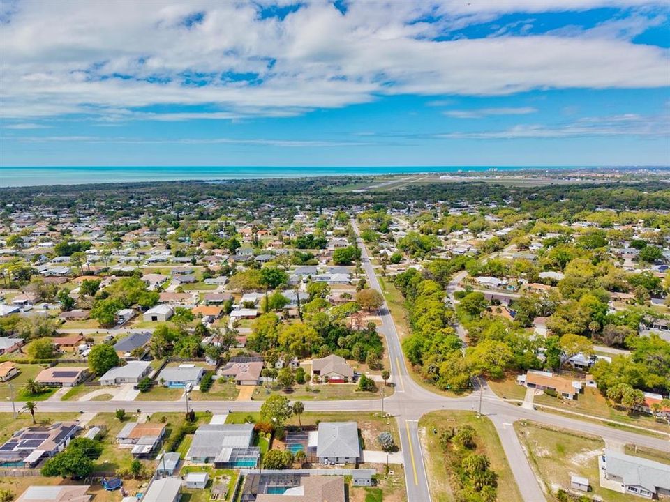 Active With Contract: $449,000 (3 beds, 2 baths, 1584 Square Feet)