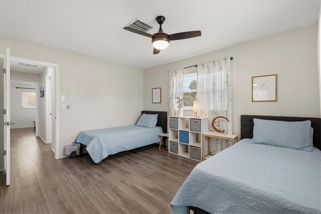 Active With Contract: $449,000 (3 beds, 2 baths, 1584 Square Feet)