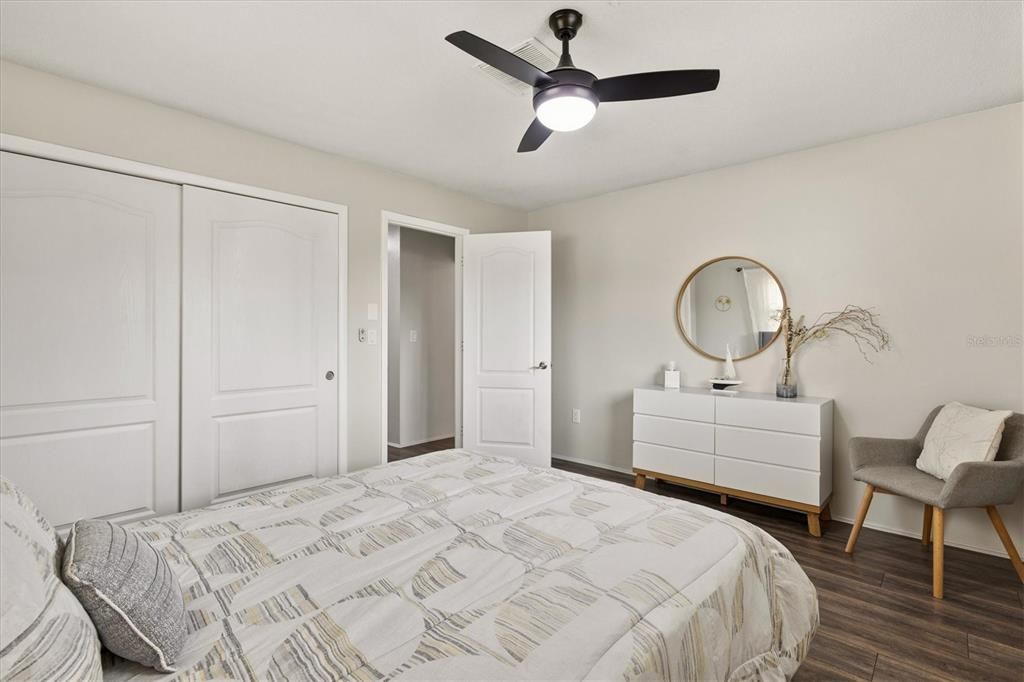 Active With Contract: $449,000 (3 beds, 2 baths, 1584 Square Feet)