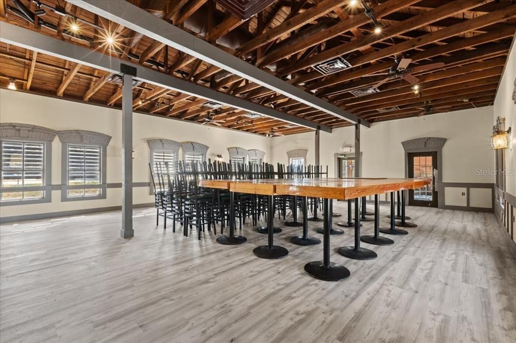 For Sale: $699,900 (0 beds, 0 baths, 3672 Square Feet)