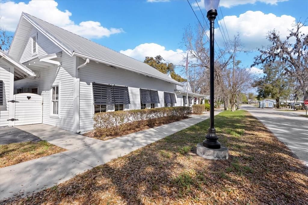 For Sale: $699,900 (0 beds, 0 baths, 3672 Square Feet)