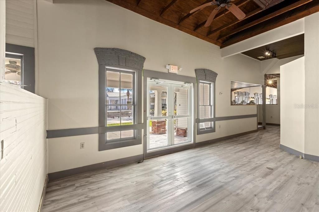 For Sale: $699,900 (0 beds, 0 baths, 3672 Square Feet)