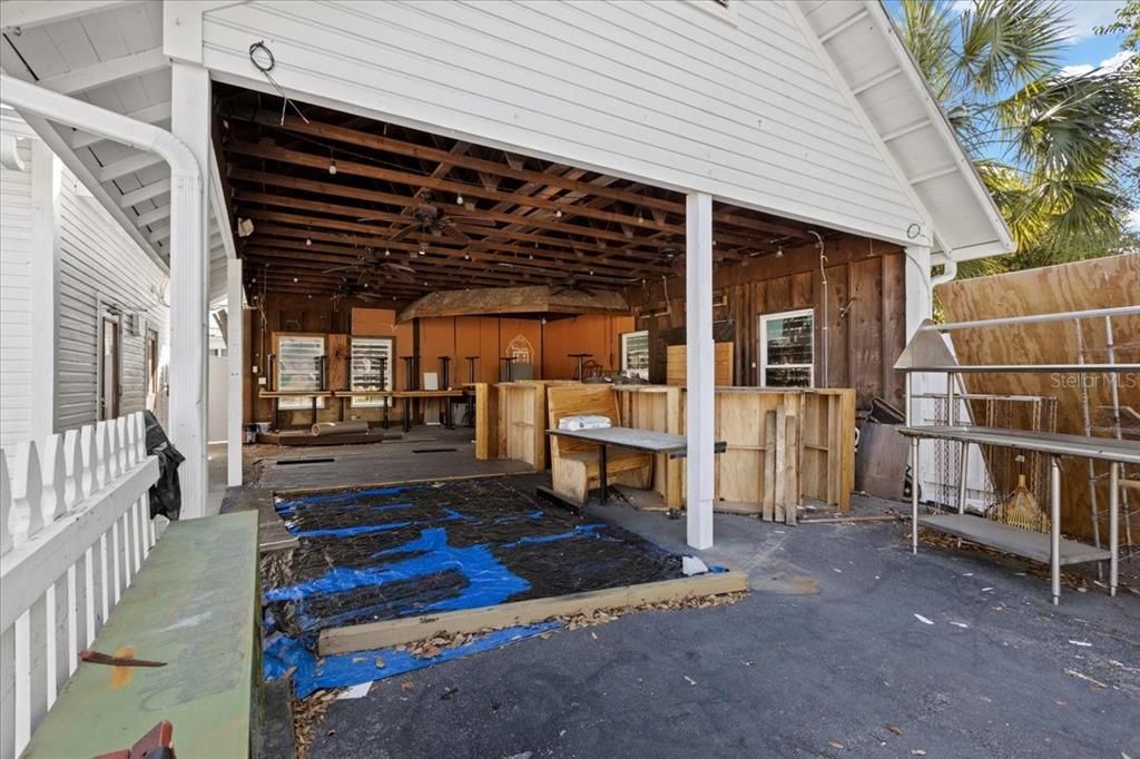 For Sale: $699,900 (0 beds, 0 baths, 3672 Square Feet)