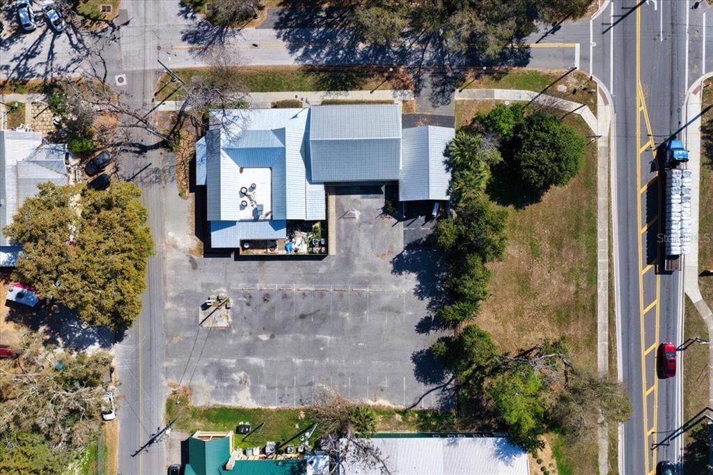 For Sale: $699,900 (0 beds, 0 baths, 3672 Square Feet)