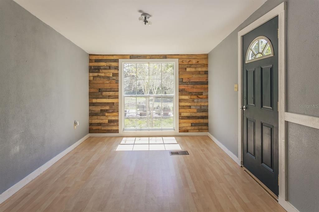 For Rent: $1,500 (2 beds, 2 baths, 1064 Square Feet)