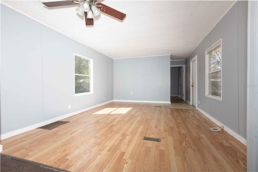 For Rent: $1,500 (2 beds, 2 baths, 1064 Square Feet)