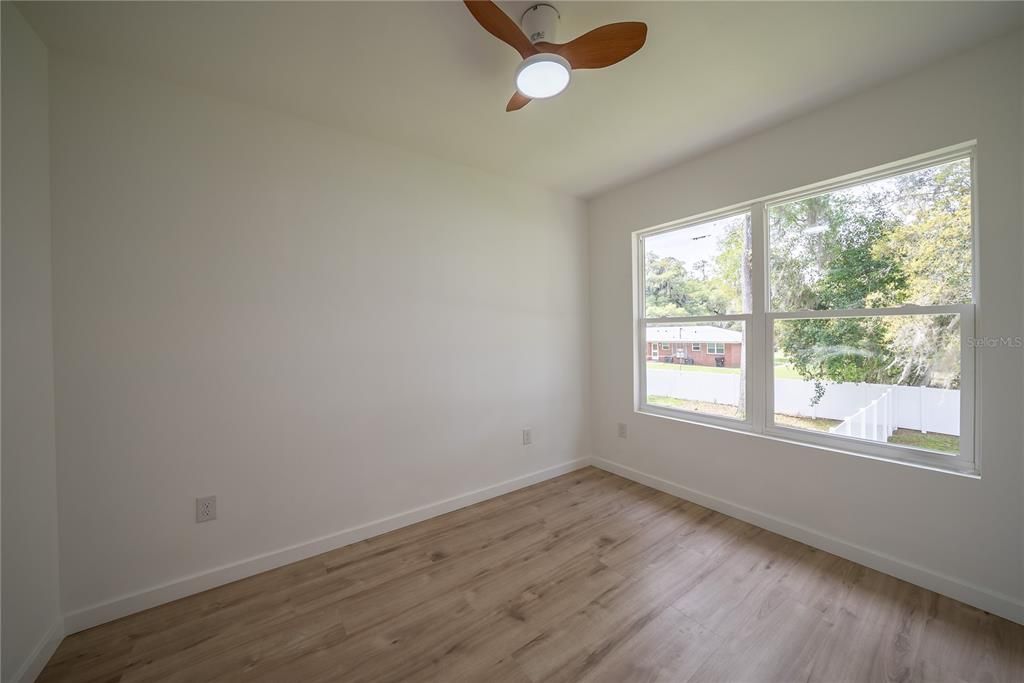 En Venta: $249,900 (2 camas, 2 baños, 1200 Pies cuadrados)